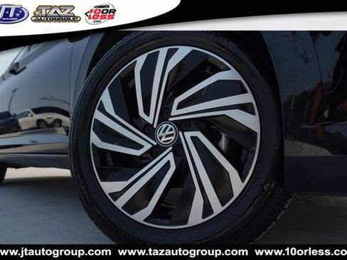 Used 2021 Volkswagen Jetta SEL Premium FWD image 9