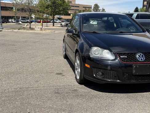 Used 2009 Volkswagen GTI 2-Door FWD image 4