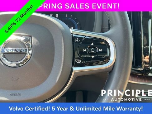 Certified 2024 Volvo XC60 B5 Ultimate w/ Protection Package Premier image 24
