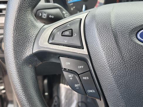 Used 2019 Ford Fusion S FWD image 30