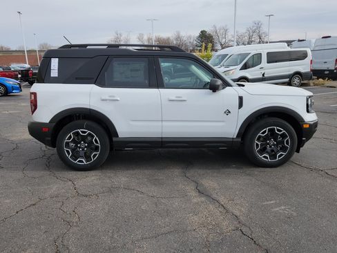 New 2025 Ford Bronco Sport Outer Banks w/ Outer Banks Tech Package+ image 13