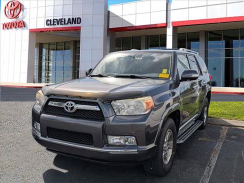 Used 2011 Toyota 4Runner SR5 w/ Premium Pkg w/Leather AWD/4WD image 4