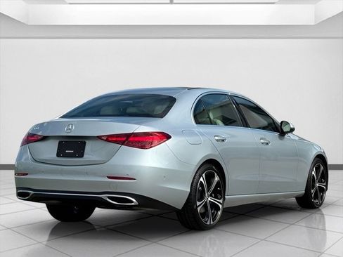 Used 2024 Mercedes-Benz C 300 Sedan image 12