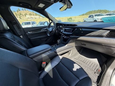 Used 2021 Cadillac XT6 Premium Luxury AWD/4WD image 57