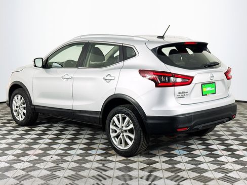 Used 2020 Nissan Rogue Sport SV image 6