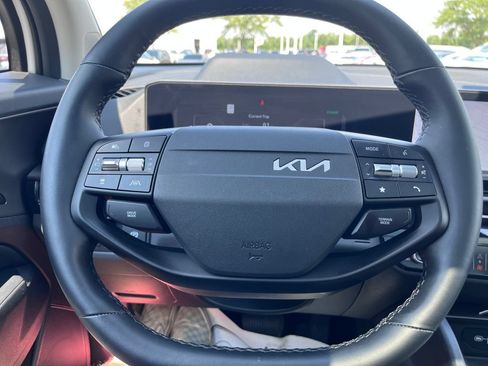 Certified 2026 Kia Sportage SX Prestige AWD/4WD image 14