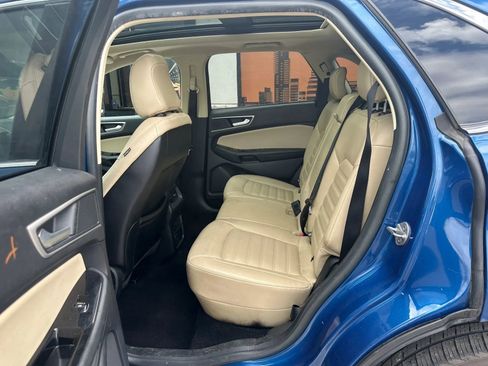 Used 2020 Ford Edge SEL w/ Convenience Package AWD/4WD image 11