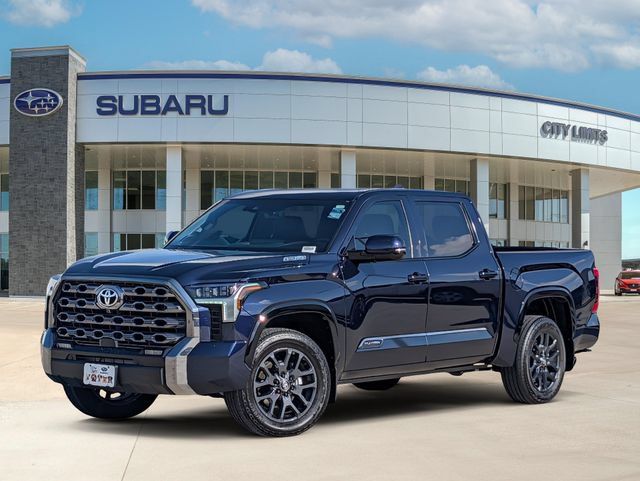 Used 2025 Toyota Tundra Platinum AWD/4WD image 1