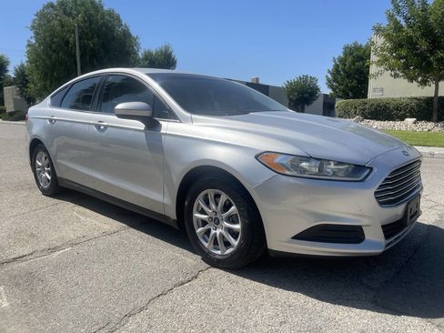 Used 2016 Ford Fusion S FWD image 8