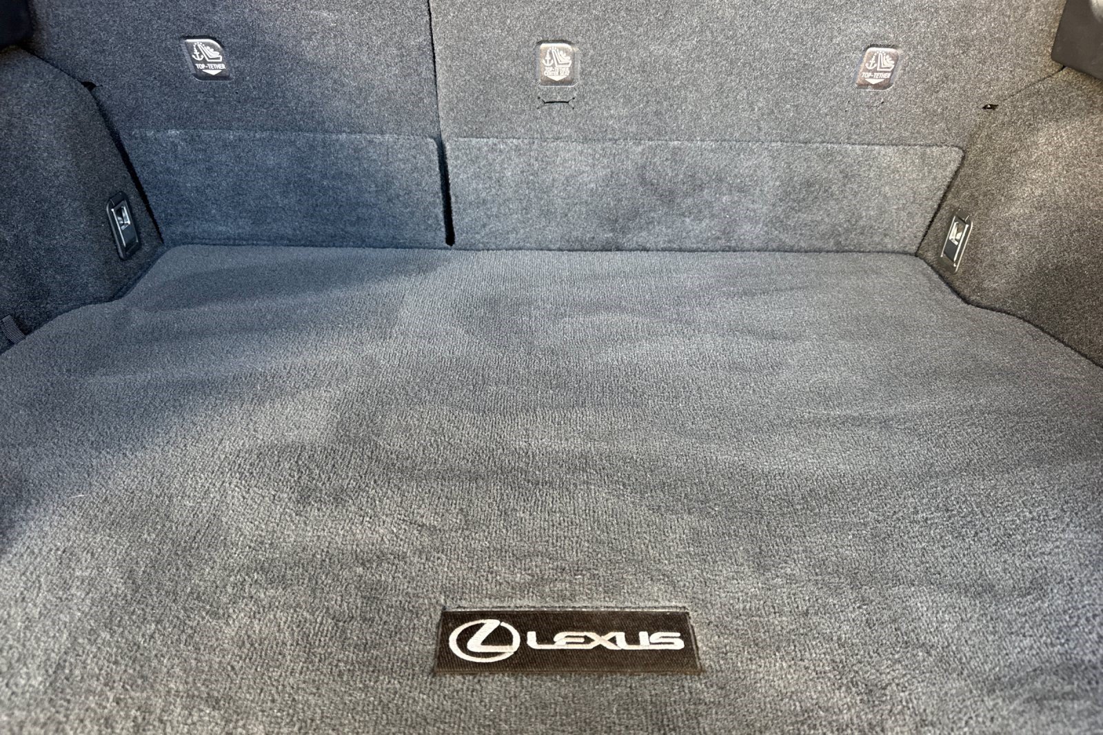Used 2020 Lexus UX 250h w/ Accessory Package 2 AWD/4WD image 19