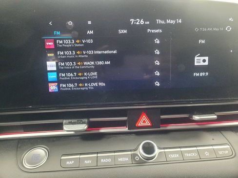 Used 2024 Hyundai Elantra SEL FWD image 25