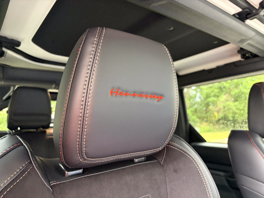 New 2026 Ford Bronco Raptor w/ Interior Carbon Fiber Pack AWD/4WD image 31