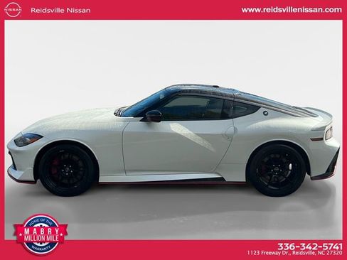 New 2025 Nissan Z NISMO w/ Floor Mat Package image 2