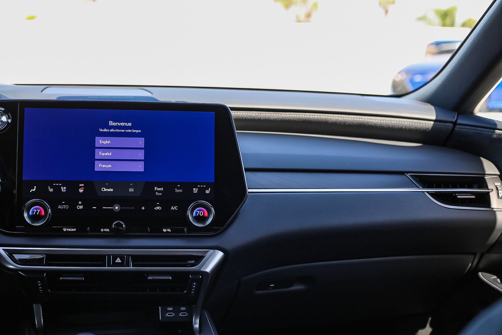 Used 2023 Lexus RX 350 FWD w/ Accessory Package (A2) image 13