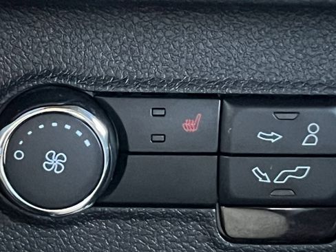 Used 2018 Ford Explorer Sport w/ Equipment Group 401A AWD/4WD image 39