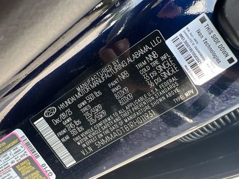 Used 2024 Genesis GV70 2.5T w/ Advanced Package AWD/4WD image 37