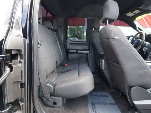 Used 2016 Ford F150 XLT w/ Equipment Group 302A Luxury AWD/4WD image 26
