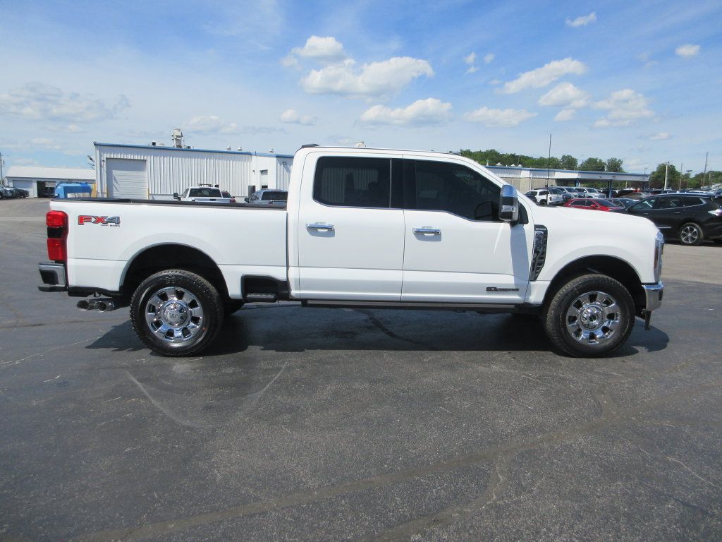Used 2026 Ford F350 King Ranch w/ Chrome Package AWD/4WD image 5