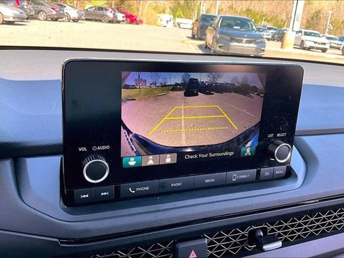 Used 2023 Honda Accord EX image 13