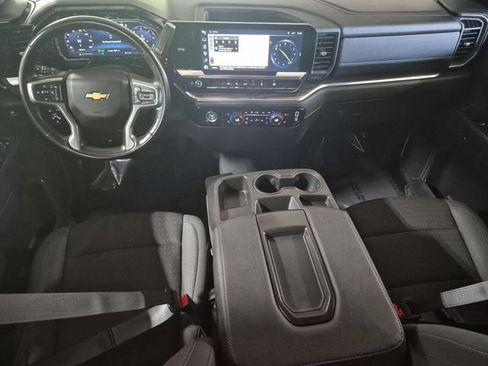 Certified 2023 Chevrolet Silverado 1500 LT AWD/4WD image 28