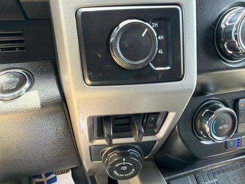 Used 2020 Ford F350 Lariat w/ Lariat Ultimate Package AWD/4WD image 26