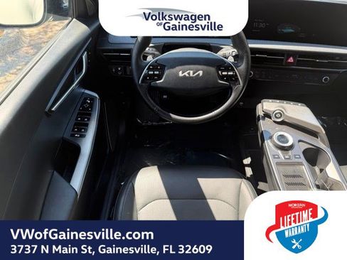 Used 2022 Kia EV6 Wind AWD/4WD image 15