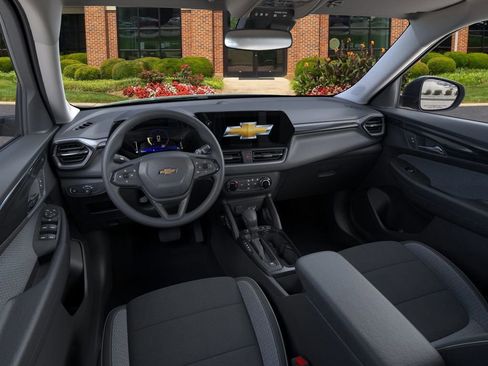 New 2026 Chevrolet TrailBlazer LS image 15