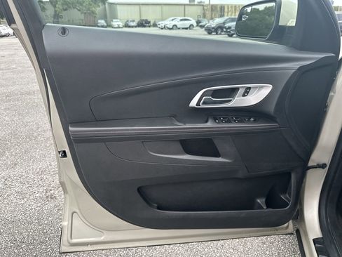 Used 2013 Chevrolet Equinox LT w/ Driver Convenience Package FWD image 16