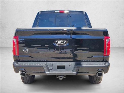 New 2025 Ford F150 XLT w/ Equipment Group 302A MID image 8