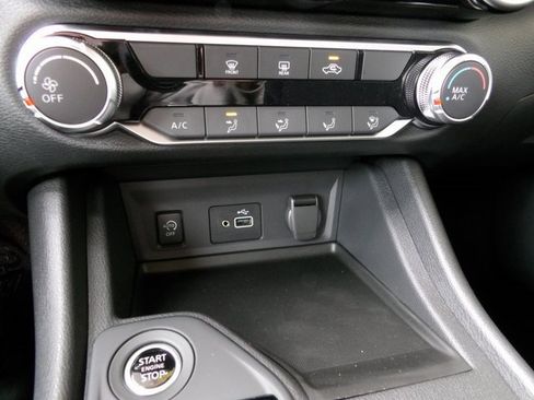 New 2025 Nissan Sentra S image 18