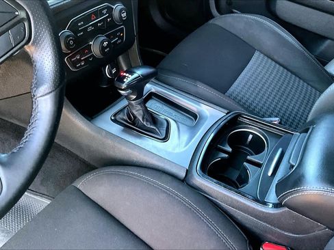Used 2020 Dodge Charger R/T w/ Blacktop Package RWD image 17