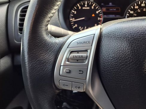 Used 2017 Nissan Altima 2.5 SV FWD image 13