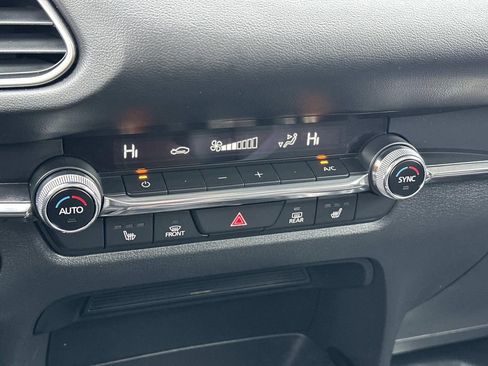 Used 2023 MAZDA CX-30 AWD 2.5 S w/ Premium Package image 14