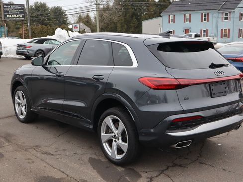Used 2025 Audi Q5 Premium Plus w/ Premium Plus image 8
