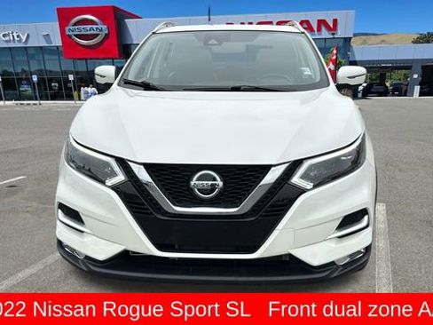 Used 2022 Nissan Rogue Sport SL w/ Premium Package image 8