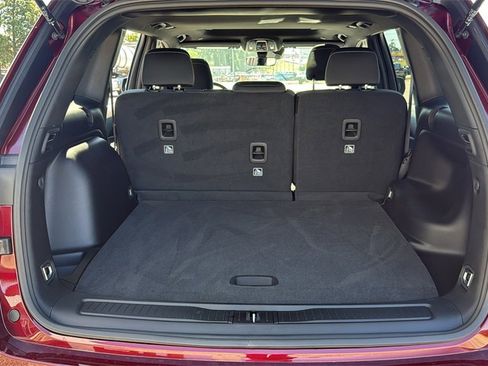 New 2025 Jeep Grand Cherokee Laredo X image 11