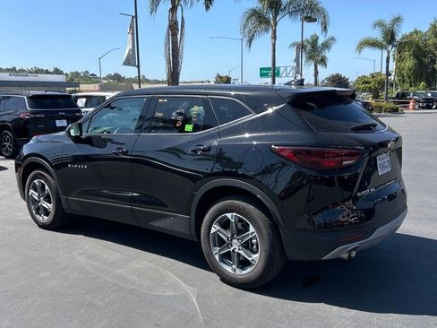 Used 2025 Chevrolet Blazer LT image 8