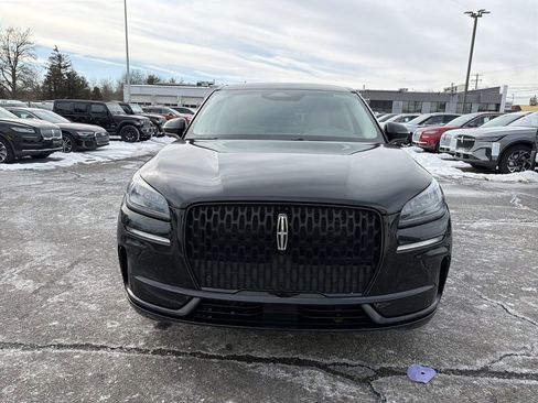 Certified 2023 Lincoln Corsair Standard w/ Equipment Group 101A image 8