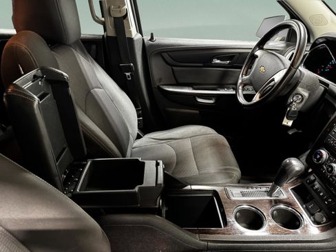 Used 2016 Chevrolet Traverse LT image 22