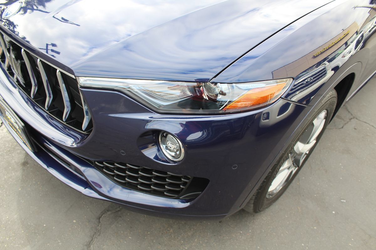Used 2021 Maserati Levante AWD/4WD image 10