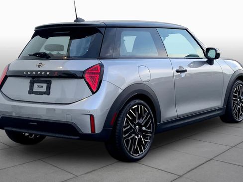 Used 2025 MINI Cooper S FWD image 12