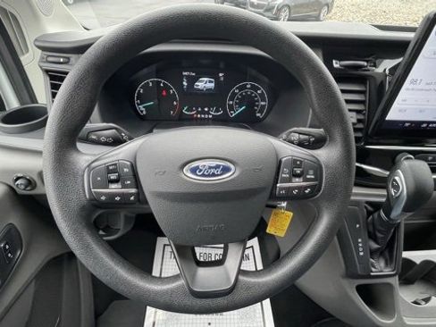 Used 2023 Ford Transit 350 XLT image 15