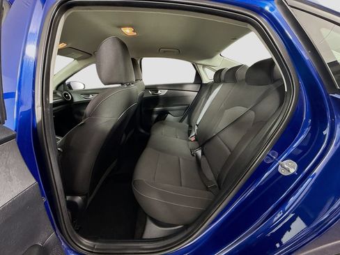 Used 2019 Kia Forte LXS FWD image 17