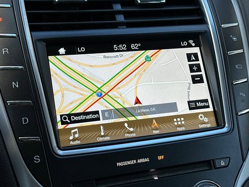 Used 2016 Lincoln MKX Reserve w/ Technology Package image 18