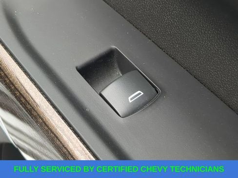 Used 2022 Chevrolet Silverado 1500 LT w/ Z71 Off-Road Package image 48