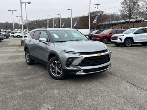 New 2026 Chevrolet Blazer LT w/ Convenience Package image 2