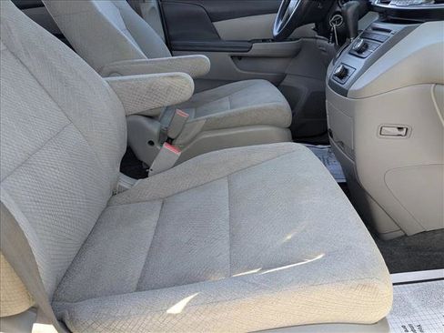 Used 2016 Honda Odyssey LX image 20