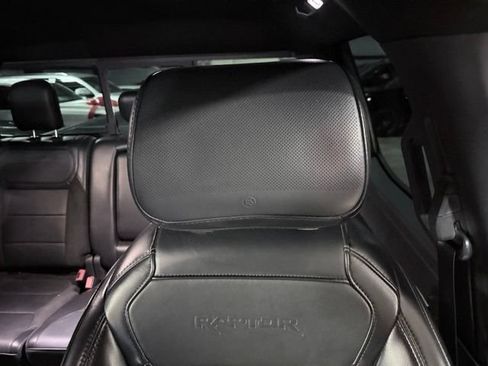 Used 2022 Ford F150 Raptor w/ Equipment Group 801A High AWD/4WD image 20