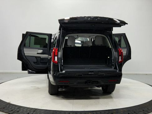 Used 2025 Ford Expedition Active RWD image 15