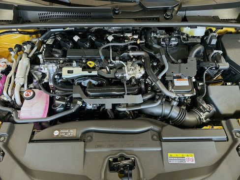 New 2026 Toyota Prius Plug-In Hybrid FWD image 26